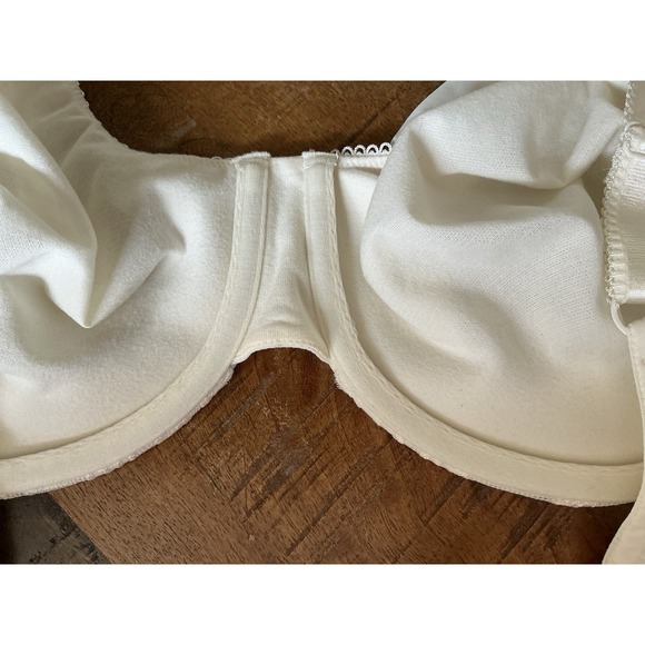 Olga Luxury Lift Underwired Bra 40DD Ivory 35063 Lace Nylon Full Coverage - Picture 7 of 8